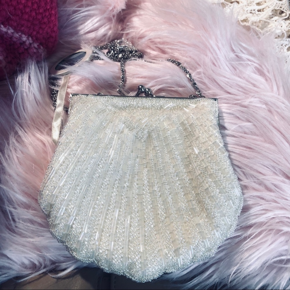 Art Deco scallop purse with mirror